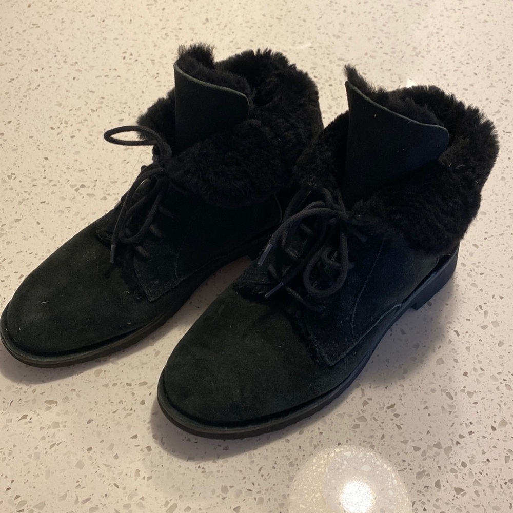 UGG black suede bootie; sz 8